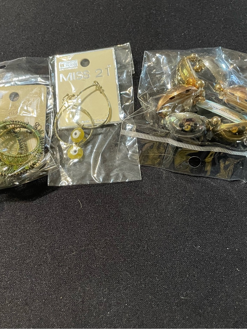 Ella gold-tone hair clips with yellow and green accents